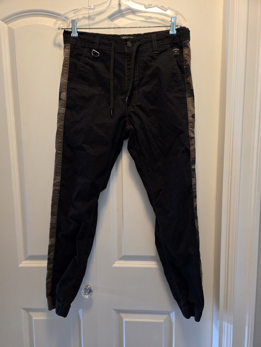 Signature by Levi Strauss Black Joggers with Olive Camo Side Panels